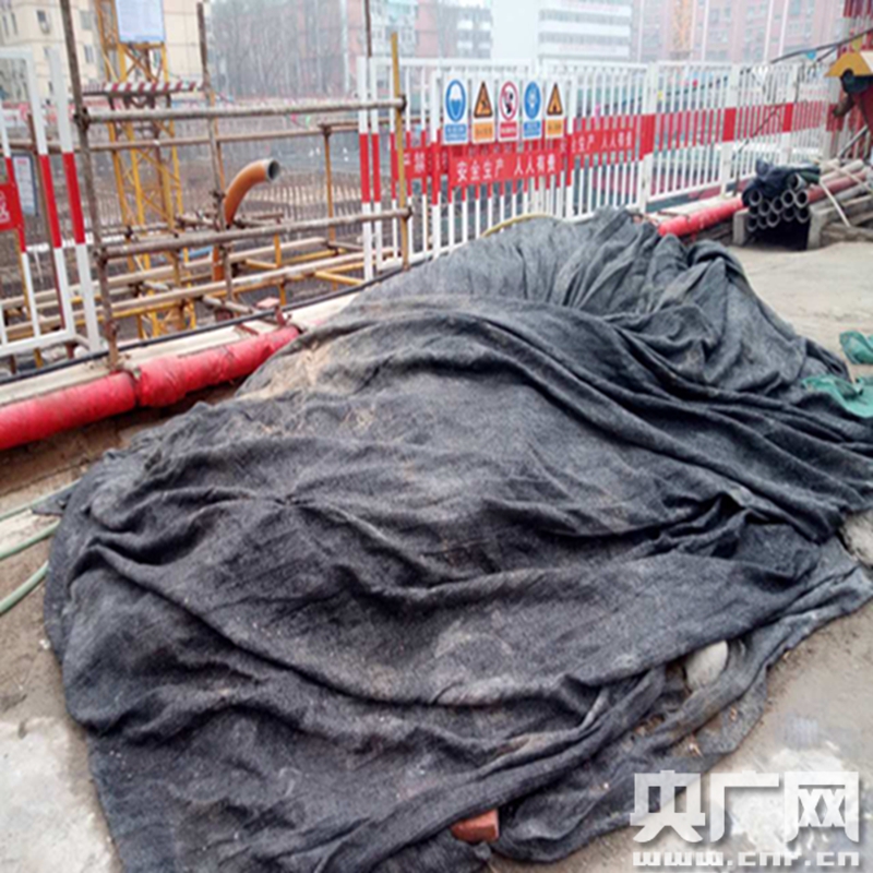 北京城管全员出动检查 工地停工裸露作业每4小